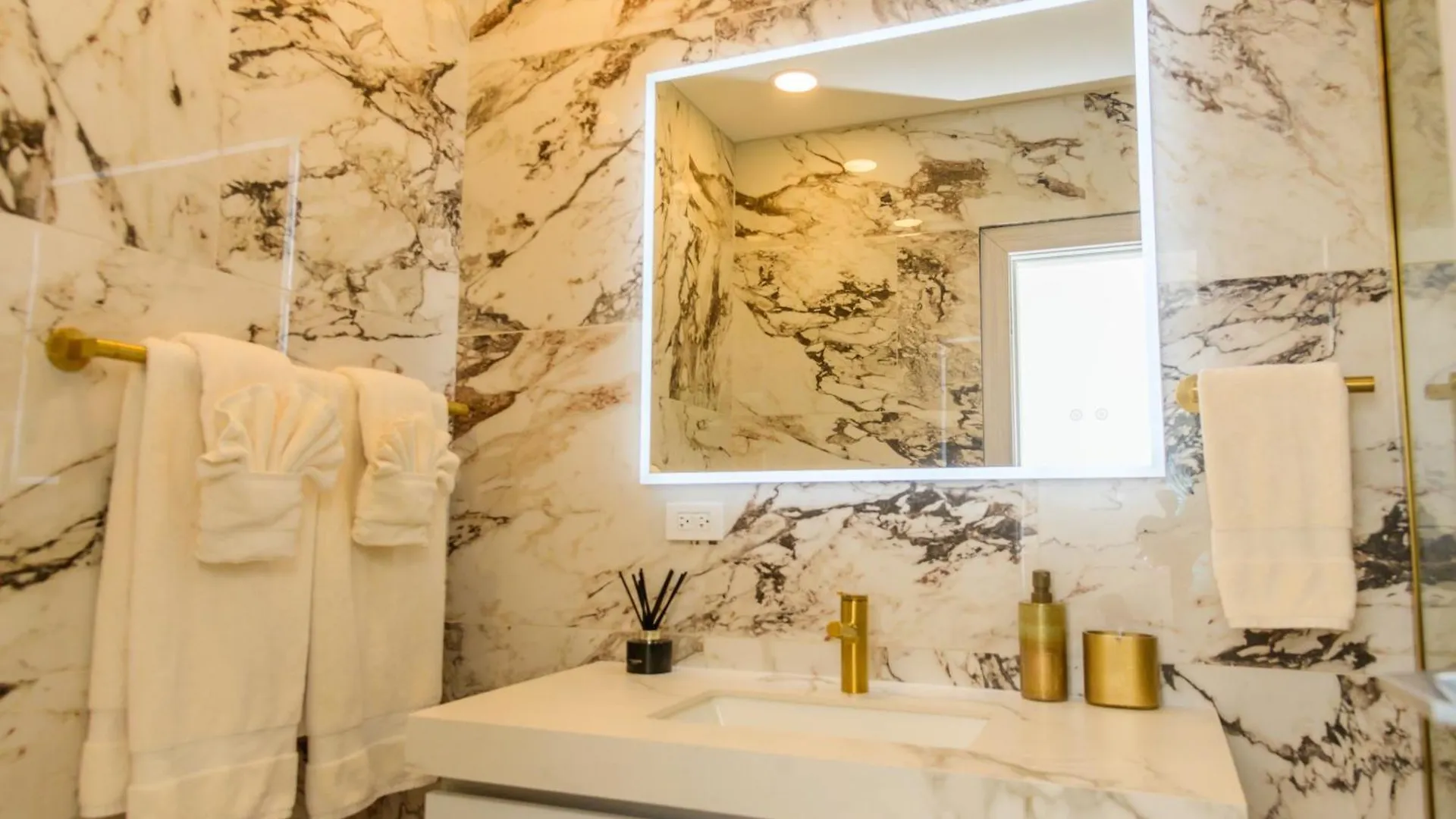 Stella Vista - Luxury Condo In Jolly Harbour Апартаменты